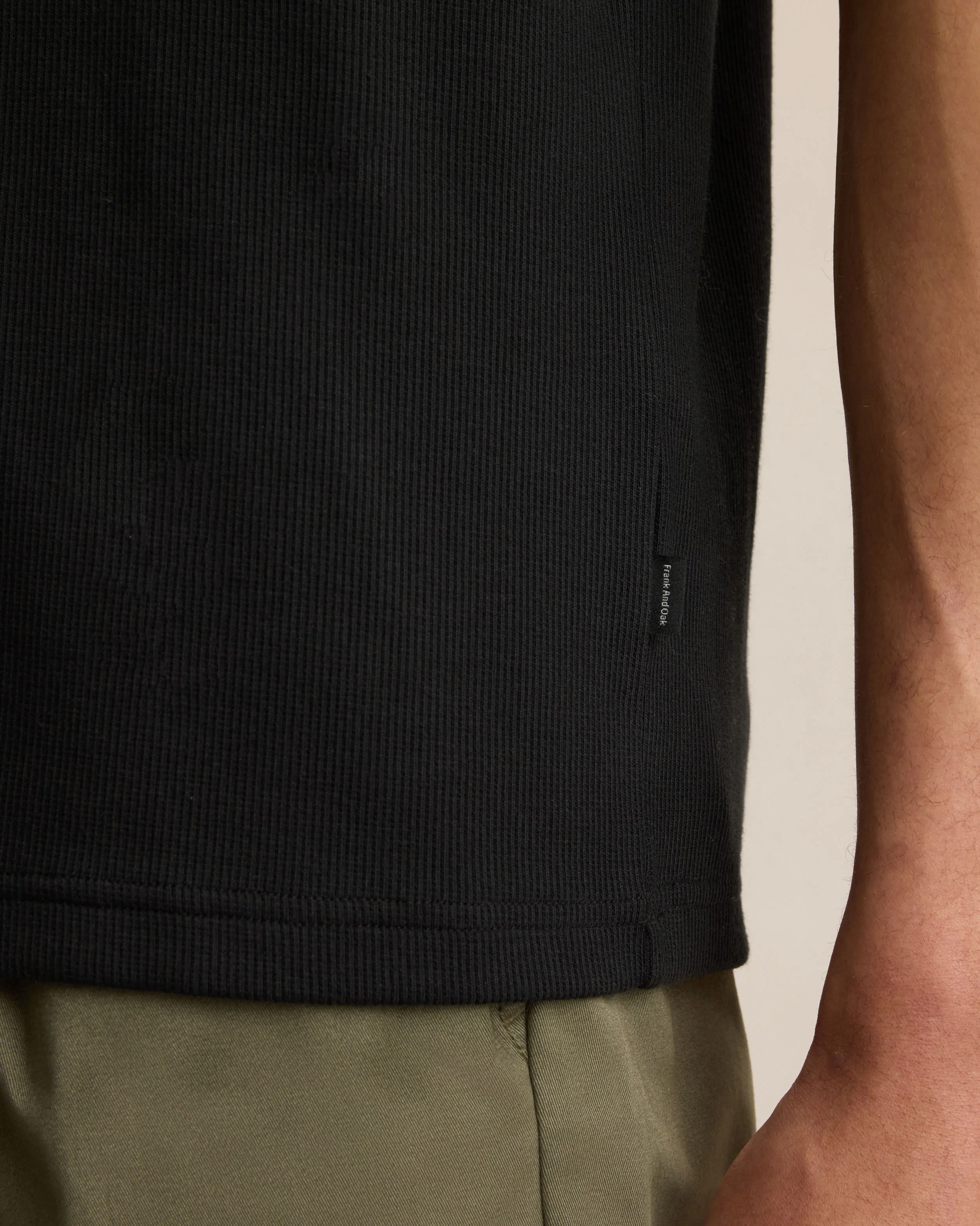 ESSENTIAL RIBBED TANK - Image 4